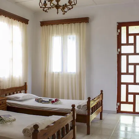 Pelagion II Sea Coral - Beachfront Holiday Home Kypseli Dış mekan fotoğraf